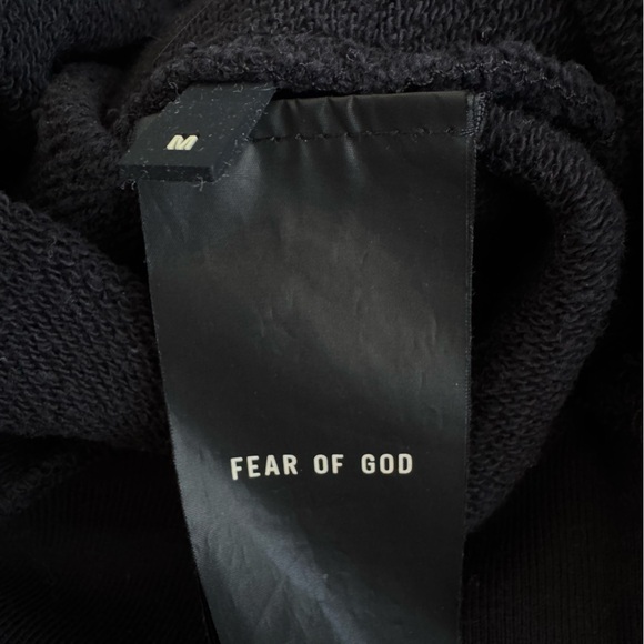 Fear of God Essentials Crewneck Sweatshirt Black Men’s Heavy Gage - Picture 6 of 11